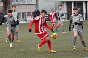 Foot, R2 : Retournac maintient sa dynamique avec un troisième match sans défaite