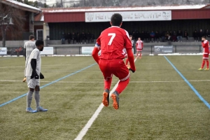 Foot, R2 : Retournac maintient sa dynamique avec un troisième match sans défaite