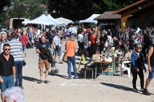 Bas-en-Basset : une centaine d&#039;exposants ce dimanche à la Foire aux trouvailles