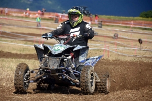 Course sur prairie de Saint-Maurice-de-Lignon : les quads