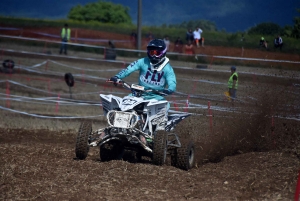 Course sur prairie de Saint-Maurice-de-Lignon : les quads