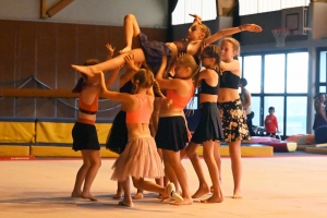 Monistrol-sur-Loire : les gymnastes assurent le show