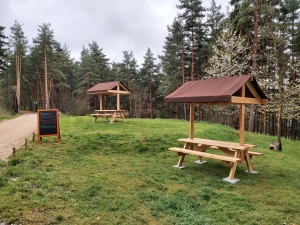 Lantriac : l&#039;Eolienne, un snack forestier créé sur le chemin de la Transcévenole