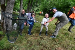 Yssingeaux : les enfants prennent le goût de la pêche dans l&#039;Auze