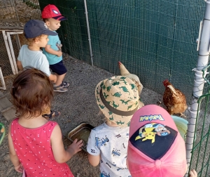 Monistrol-sur-Loire : les enfants de la crèche en visite à la maison de retraite