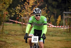 Cyclo-cross : Laurent Marcon a sauté sur l&#039;occasion au Mazet-Saint-Voy