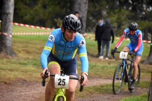 Cyclo-cross : Laurent Marcon a sauté sur l&#039;occasion au Mazet-Saint-Voy