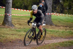 Cyclo-cross : Laurent Marcon a sauté sur l&#039;occasion au Mazet-Saint-Voy