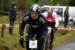 Cyclo-cross : Laurent Marcon a sauté sur l&#039;occasion au Mazet-Saint-Voy