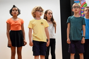 Montfaucon-en-Velay : le tour du monde en 80 minutes avec l&#039;école Abel-Grimmer