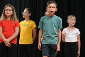 Montfaucon-en-Velay : le tour du monde en 80 minutes avec l&#039;école Abel-Grimmer