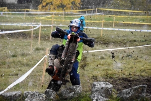 Moto enduro Xtrem : Julien Gauthier s&#039;offre la première Transpire