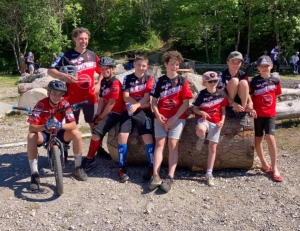 Saint-Maurice-de-Lignon : un champion régional de VTT trial aux Crampons