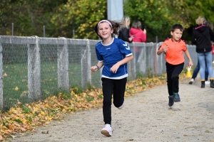 Yssingeaux : les écoliers de Jean-de-la-Fontaine courent pour l&#039;Unicef