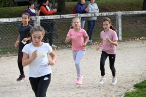 Yssingeaux : les écoliers de Jean-de-la-Fontaine courent pour l&#039;Unicef