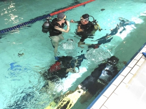 Dunières : des baptêmes de plongée réalisés à la piscine