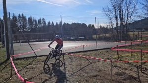 Cyclisme : Grand Chelem pour la jeune garde du VC Velay au cyclo-cross de Beauzac