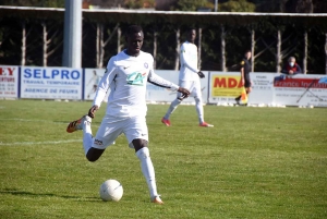 Foot : les photos du match Feurs-Le Puy en Coupe de France