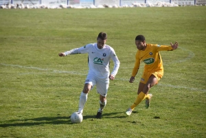 Foot : les photos du match Feurs-Le Puy en Coupe de France