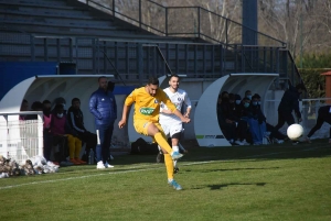 Foot : les photos du match Feurs-Le Puy en Coupe de France