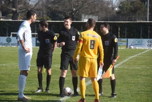 Foot : les photos du match Feurs-Le Puy en Coupe de France