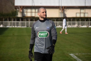 Foot : les photos du match Feurs-Le Puy en Coupe de France