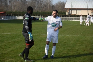 Foot : les photos du match Feurs-Le Puy en Coupe de France