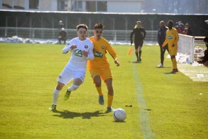 Foot : les photos du match Feurs-Le Puy en Coupe de France