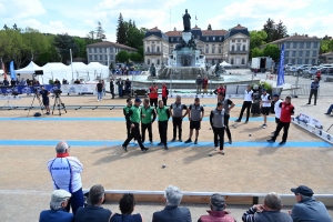 Boules lyonnaises M1 : après Sainte-Sigolène, l&#039;équipe de Grégory Chirat remporte Le Puy-en-Velay