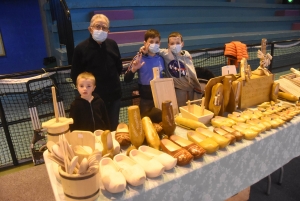 Montfaucon-en-Velay : des marchands et des tours en calèche au marché de Noël