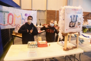 Montfaucon-en-Velay : des marchands et des tours en calèche au marché de Noël