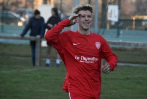 Foot : Tence s&#039;offre Laussonne et file en 8e de finale de la Coupe de la Haute-Loire