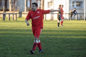 Foot : Tence s&#039;offre Laussonne et file en 8e de finale de la Coupe de la Haute-Loire