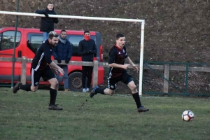 Foot : Tence s&#039;offre Laussonne et file en 8e de finale de la Coupe de la Haute-Loire