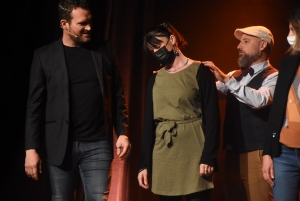 Festival du rire : 250 spectateurs participent à des expériences autour de l&#039;hypnose à Yssingeaux