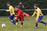 Foot : Le Pertuis prend le meilleur sur Sainte-Sigolène