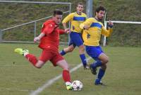 Foot : Le Pertuis prend le meilleur sur Sainte-Sigolène