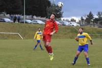 Foot : Le Pertuis prend le meilleur sur Sainte-Sigolène