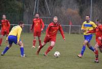 Foot : Le Pertuis prend le meilleur sur Sainte-Sigolène