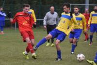 Foot : Le Pertuis prend le meilleur sur Sainte-Sigolène