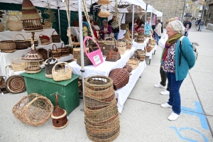 Saint-Pal-de-Mons : d&#039;extraordinaires créations sur le marché aux paniers