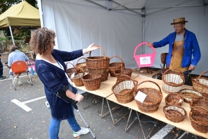 Saint-Pal-de-Mons : d&#039;extraordinaires créations sur le marché aux paniers