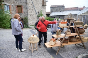 Saint-Pal-de-Mons : d&#039;extraordinaires créations sur le marché aux paniers