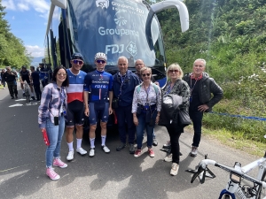 Yssingeaux : en immersion au sein de l&#039;équipe Groupama-FDJ pour le Critérium du Dauphiné