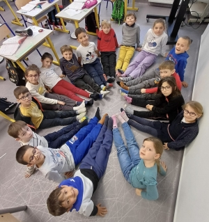 Saint-Maurice de Lignon : à l&#039;école du Sacré-Coeur, on a sorti les chaussettes sans les assortir