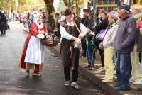 Bas-en-Basset : ambiance champêtre et colorée pour le défilé des chars