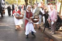 Bas-en-Basset : ambiance champêtre et colorée pour le défilé des chars