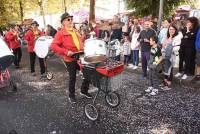 Bas-en-Basset : ambiance champêtre et colorée pour le défilé des chars