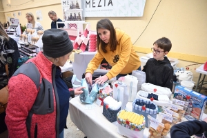 Yssingeaux : le Noël gourmand ouvre l&#039;appétit à la salle de la Coupe du monde