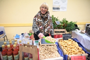 Yssingeaux : le Noël gourmand ouvre l&#039;appétit à la salle de la Coupe du monde